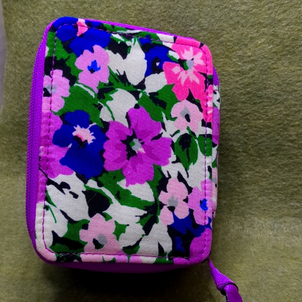 Vera Bradley Travel Pill Case Shore Enough NWT